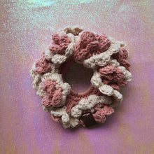 Cargar la imagen en el visor de la galería, Scrunchies
